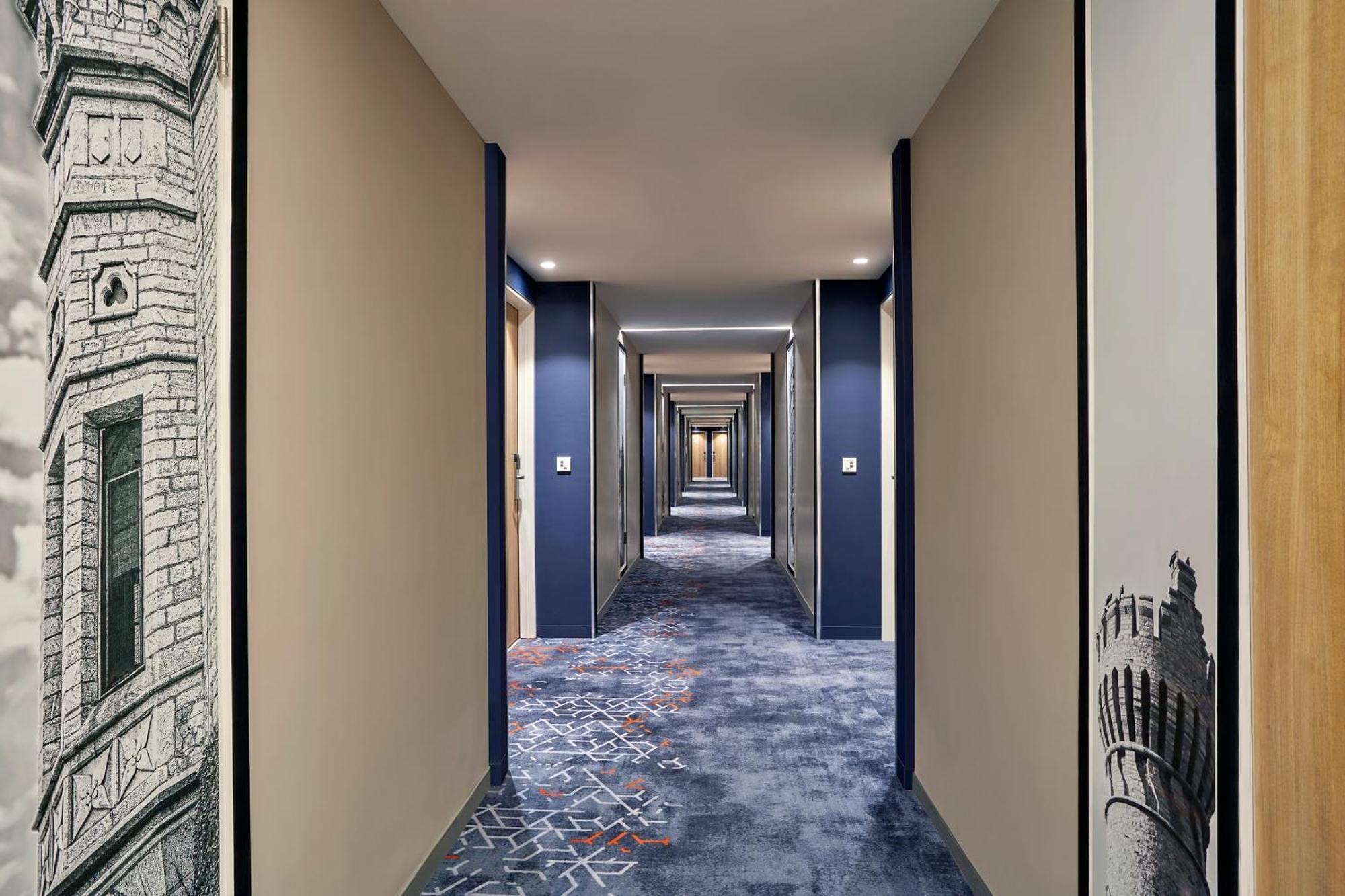 Holiday Inn Express Bengaluru Bommasandra By Ihg Kammasandra Zewnętrze zdjęcie