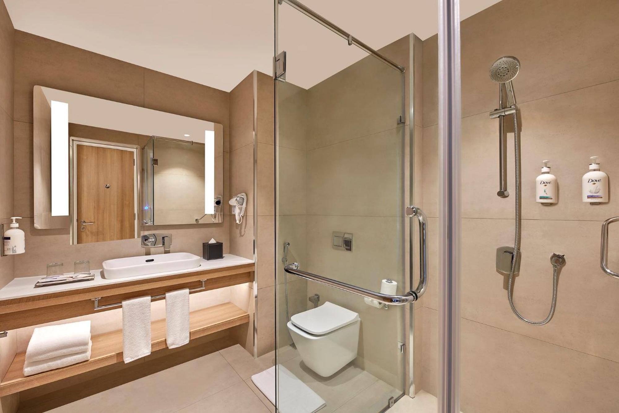 Holiday Inn Express Bengaluru Bommasandra By Ihg Kammasandra Zewnętrze zdjęcie