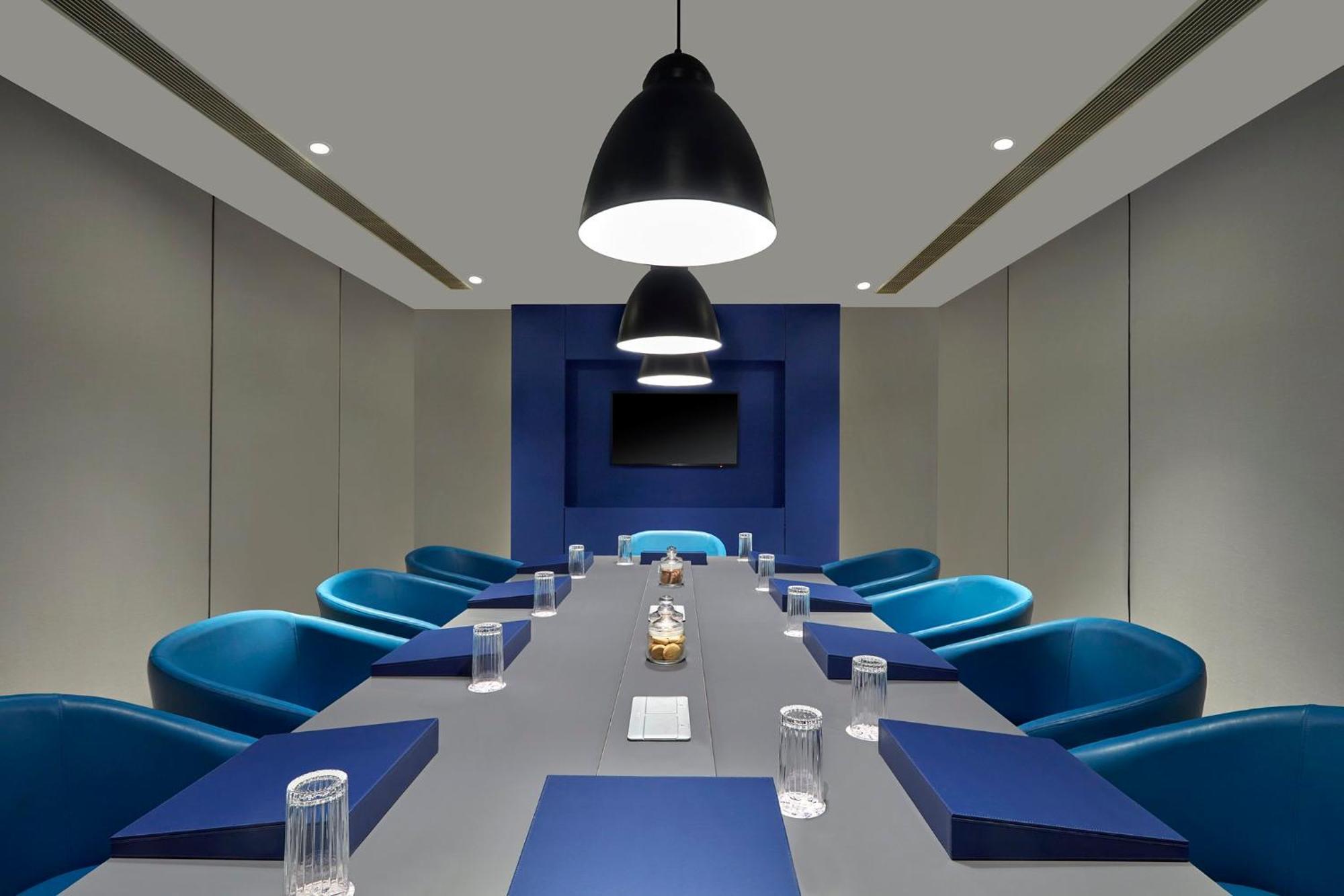 Holiday Inn Express Bengaluru Bommasandra By Ihg Kammasandra Zewnętrze zdjęcie